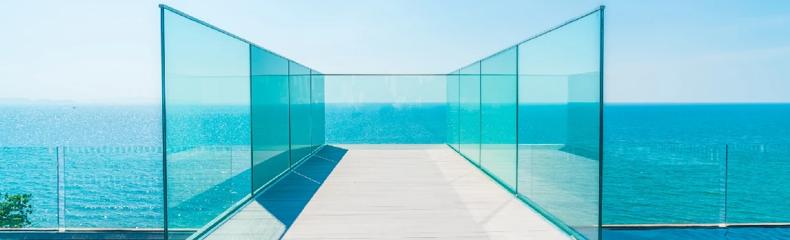 Customized Glass Pool Fence Repair Services in Westchase, FL